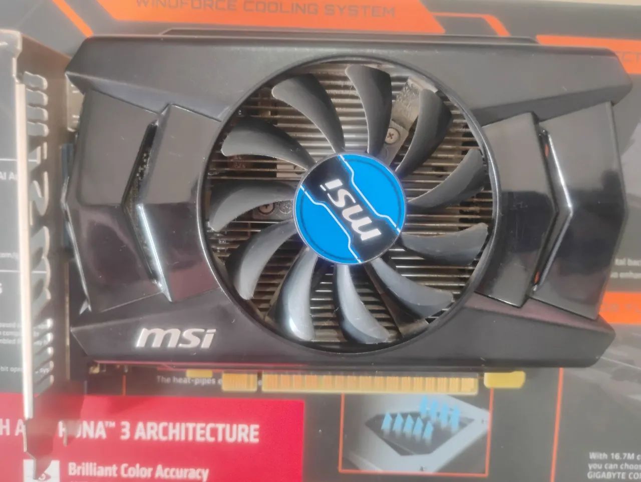 Placa de vídeo - NVIDIA GeForce GT 740 (2GB / PCI-E) - MSI - N740-2GD3