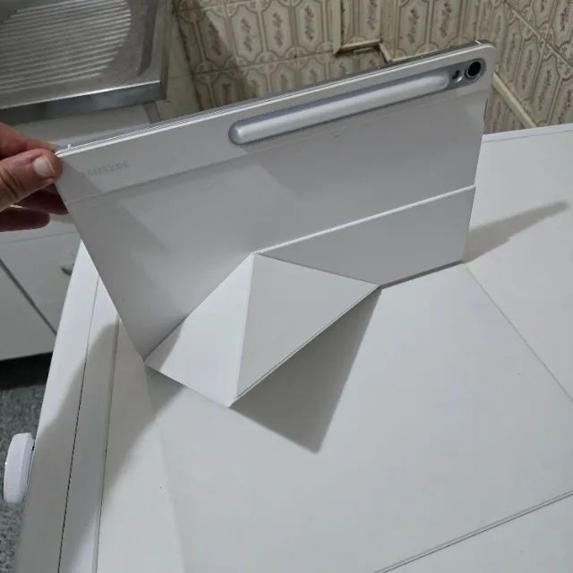 Samsunt Galaxy Tab S10 FE+ - Foto 5