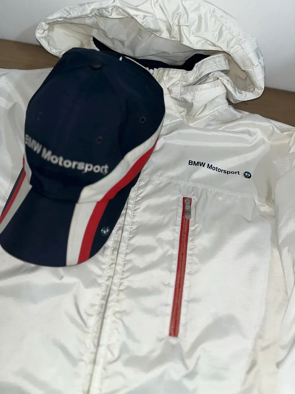 Conjunto ( BLUSA e BONÉ ) BMW motorsport  - Foto 2