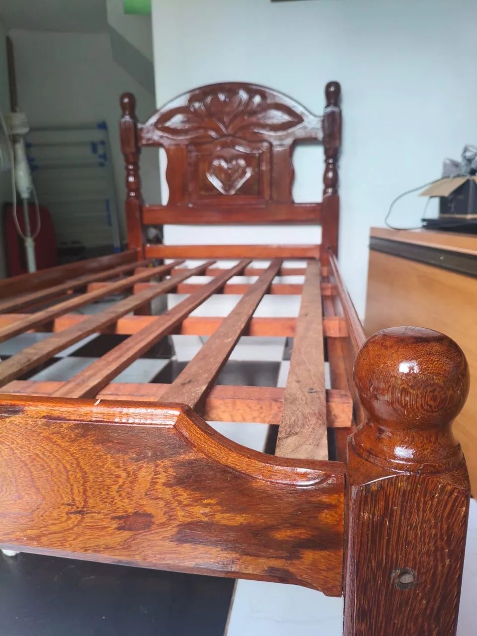 Cama solteiro Angelim 