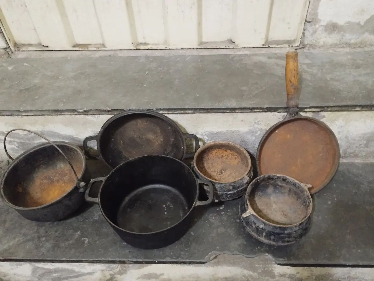 Antigas Panelas de Ferro. - Foto 5