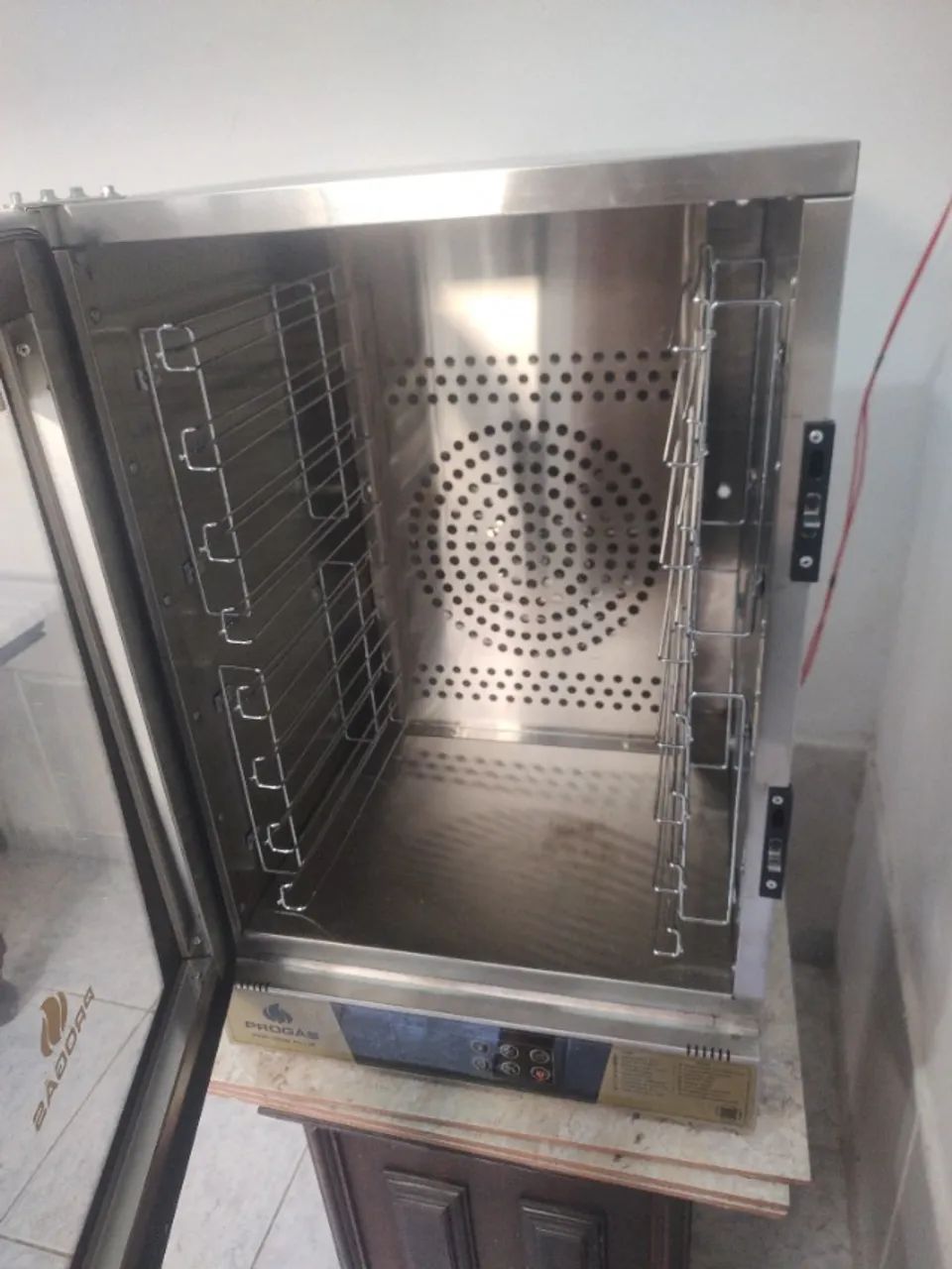 Forno elétrico ProGas Perfeito para assar Salgados 
