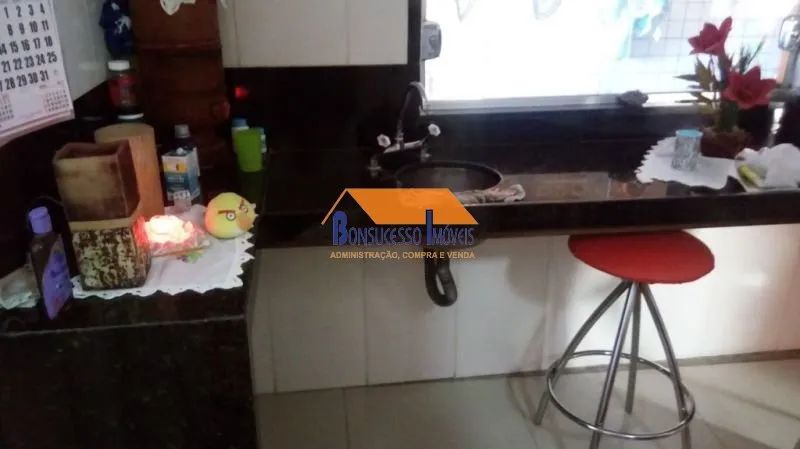 Casa de 6 quartos no bairro Bom Jesus - Foto 4