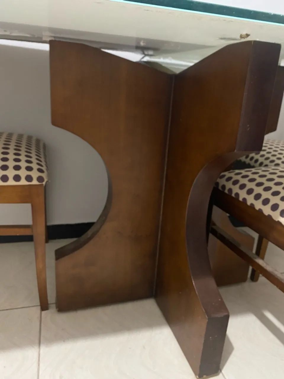 Mesa 4 lugares de madeira - Foto 2