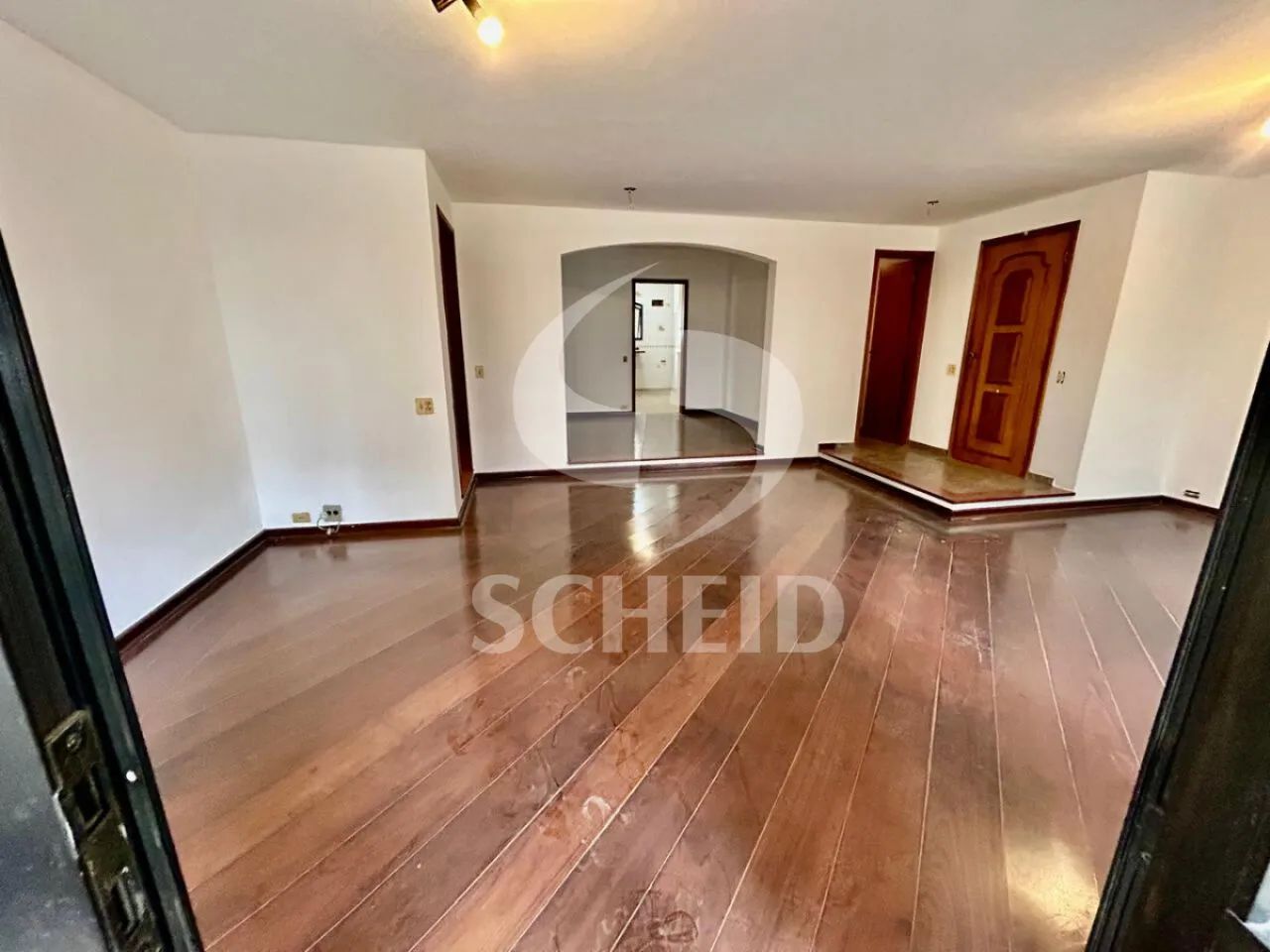 Apartamento Moema 4 quartos 2 suítes 2 vagas - Foto 3