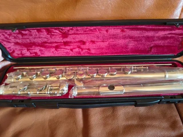 Flauta Transversal Yamaha YFL-211 Cabeça, corpo, pé e mecanismo