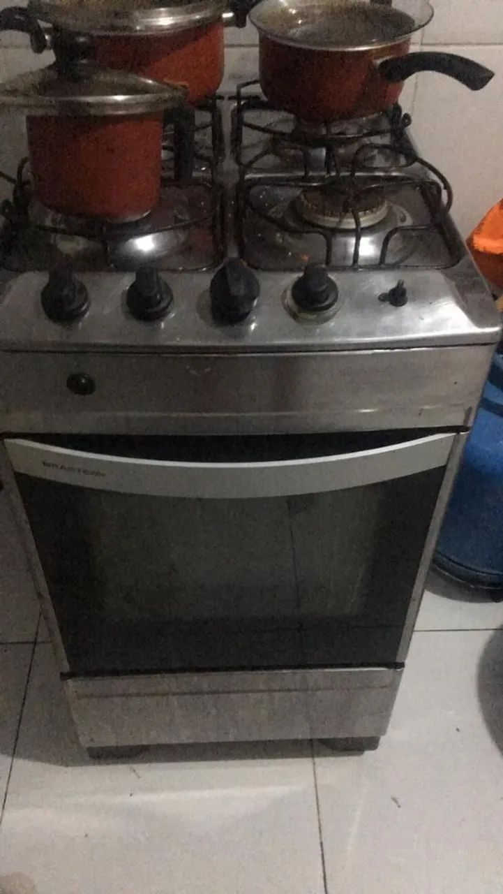 Fogão usado, funcionando perfeitamente. Tudo top  - Foto 2