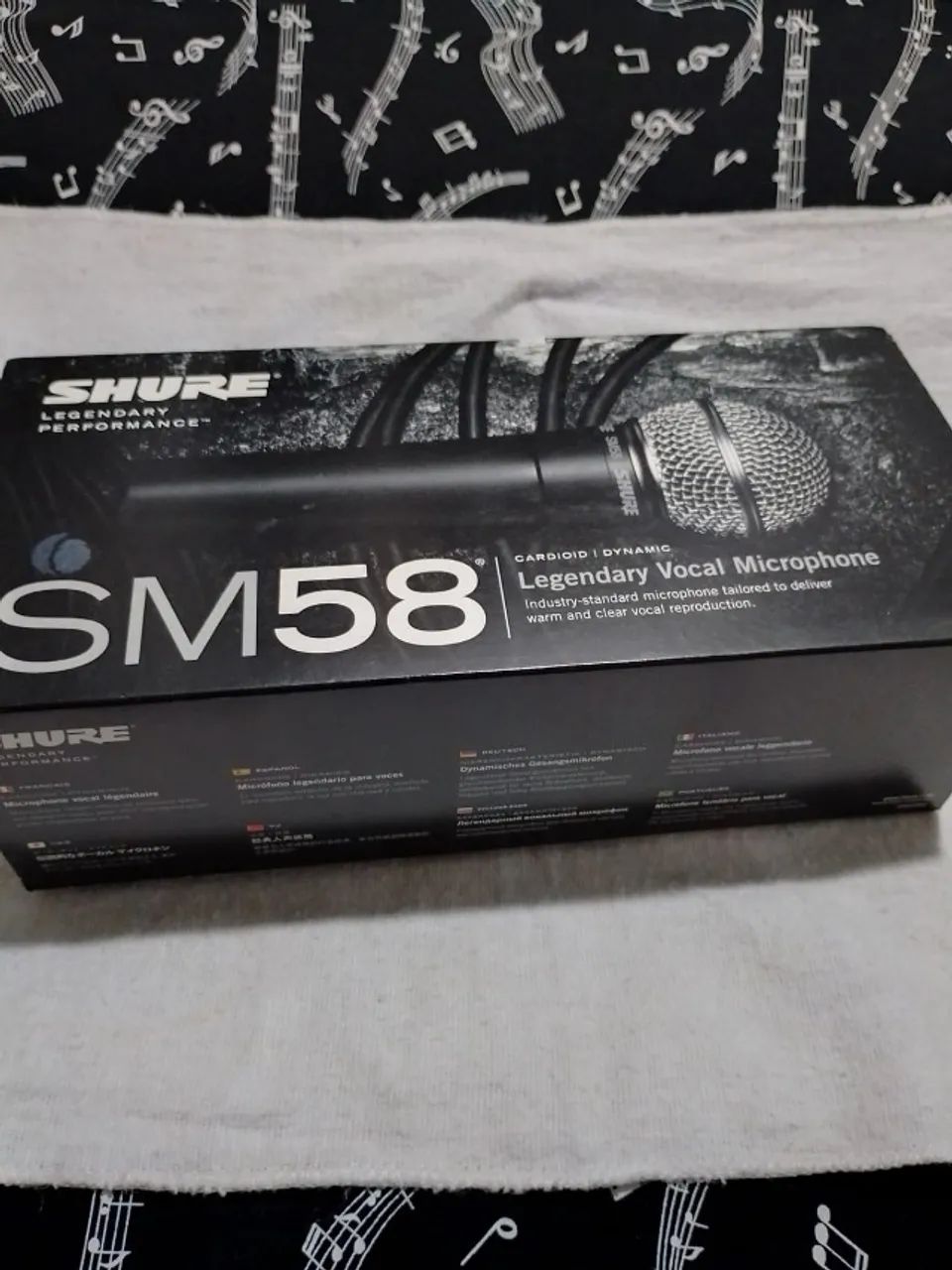 Microfone Shure SM58 com acessórios. - Foto 4