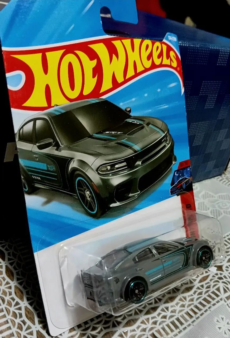 Hot Wheels "20 Dodge Charger Hellcat - Foto 3