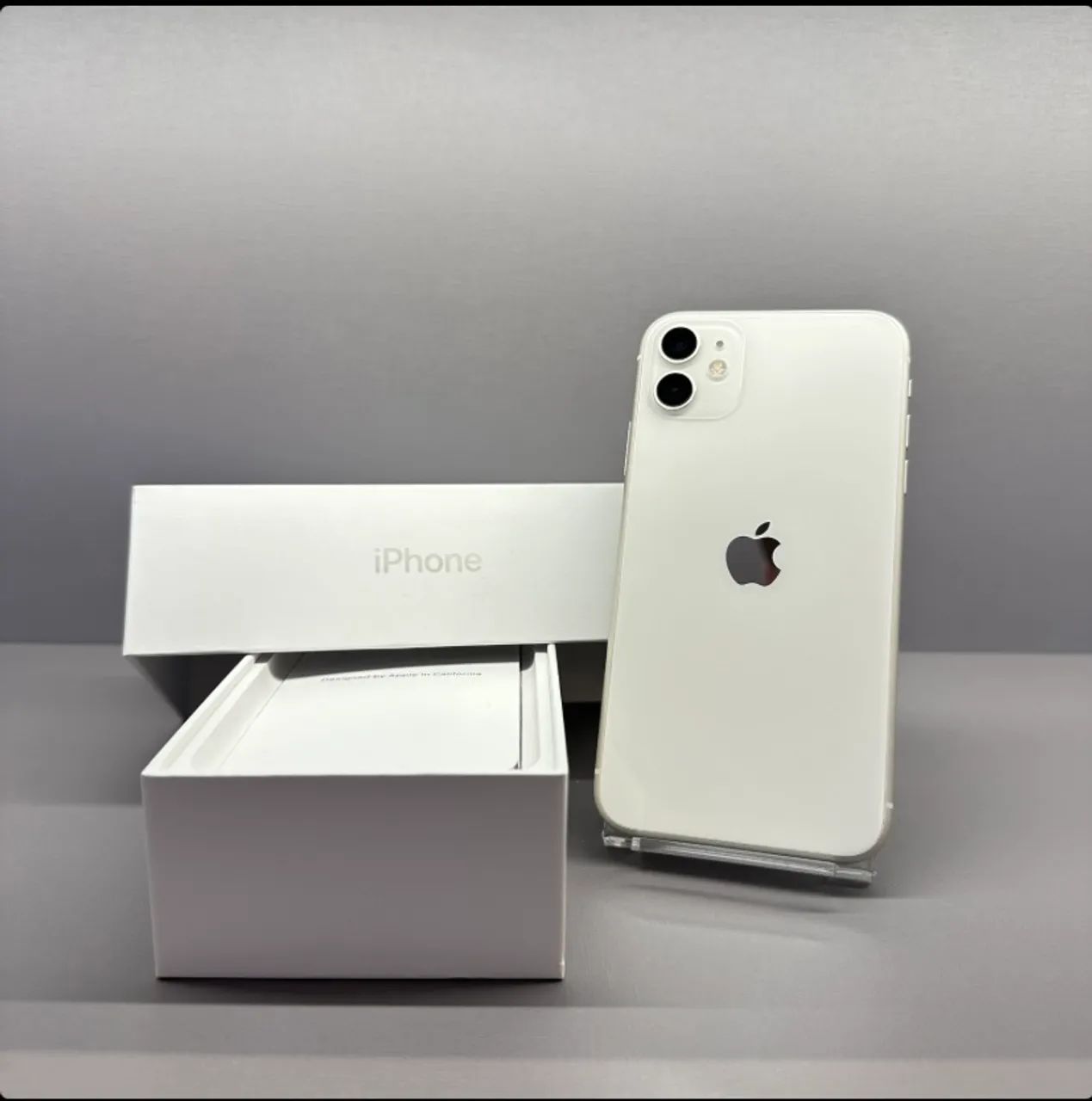 iPhone 11 branco (128 GB) 