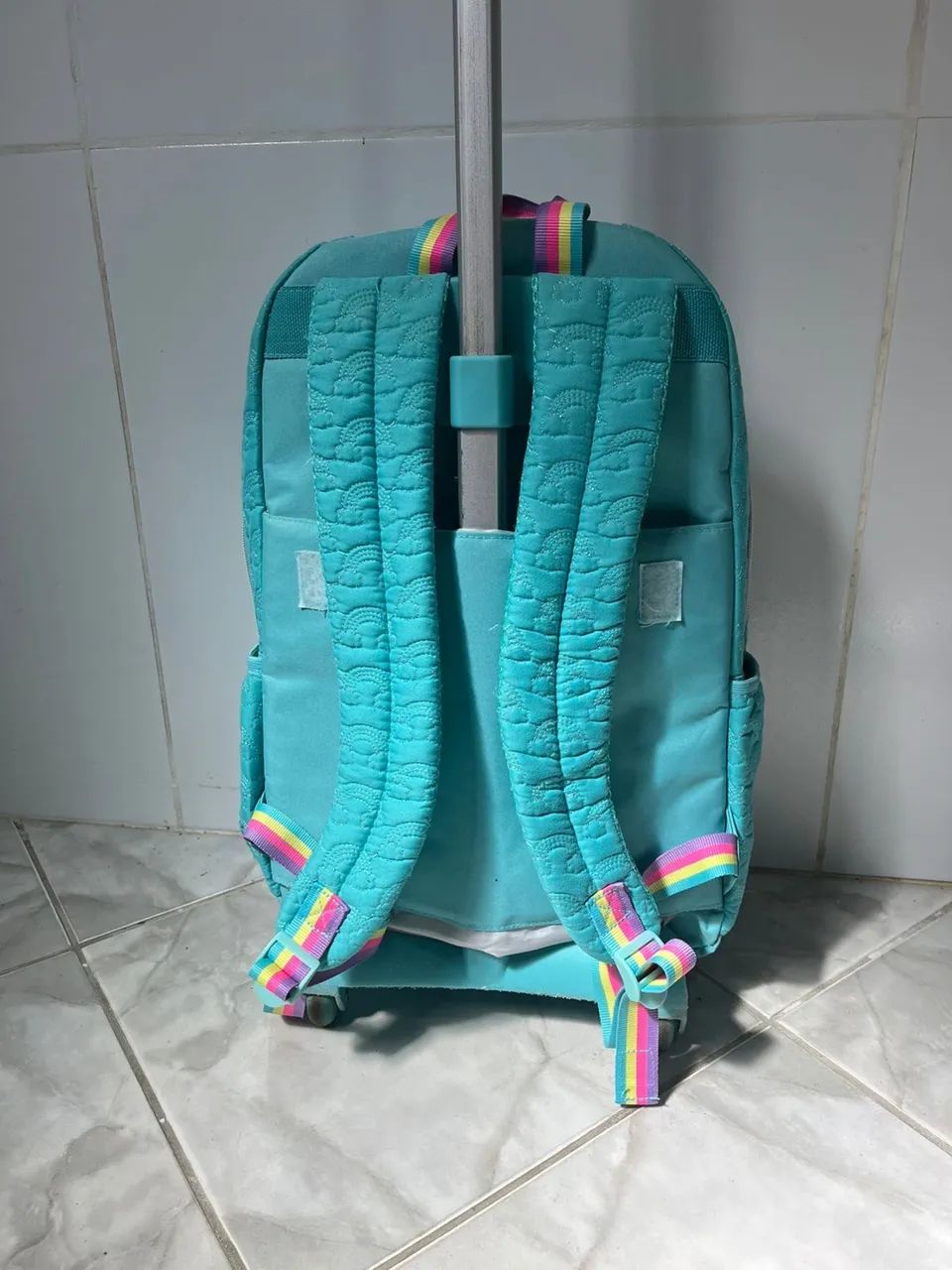 Mochila Escolar com Rodinhas - Marca Just - Foto 3