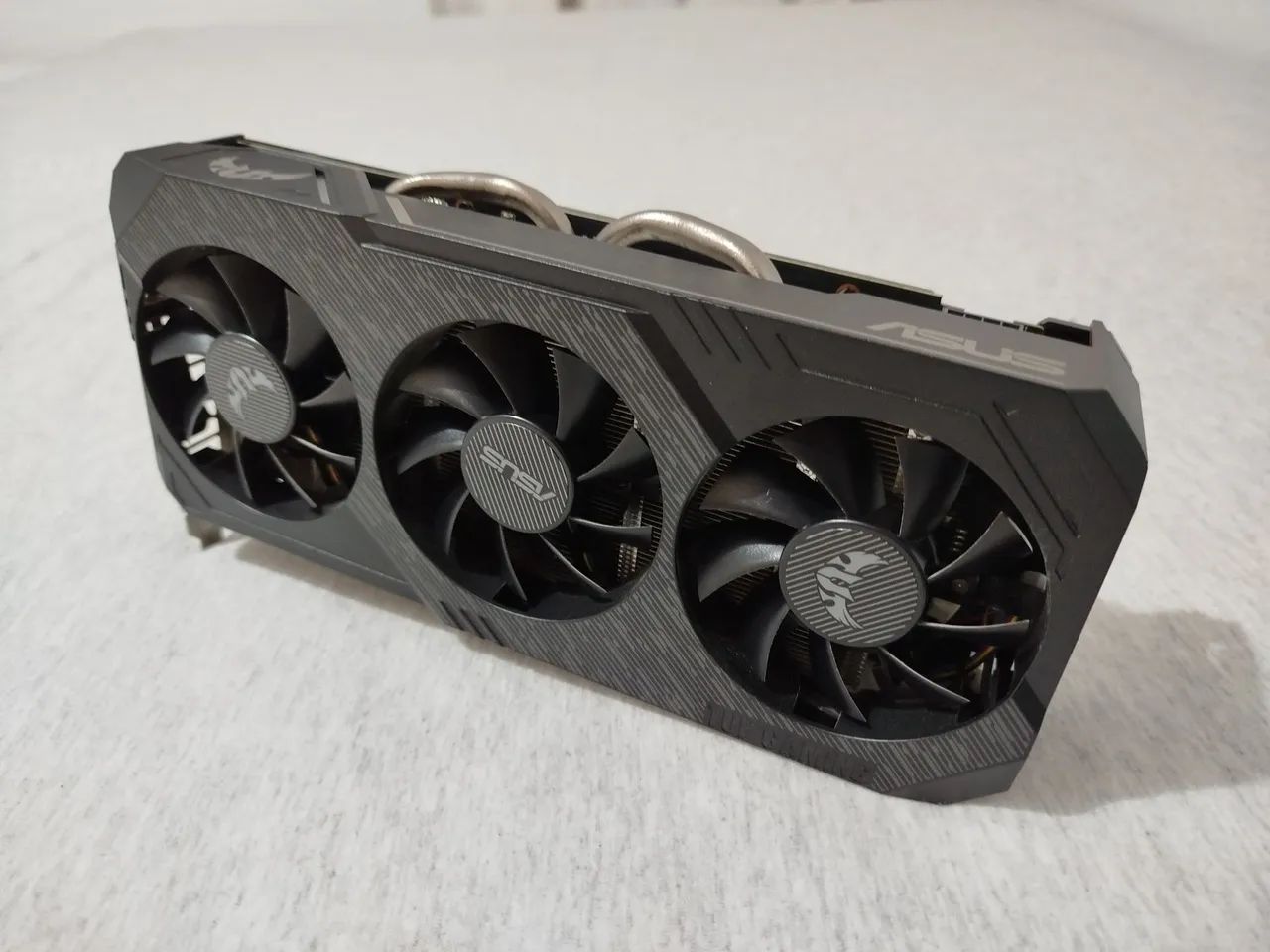 GTX 1660 Super Asus TUF3 - Foto 2