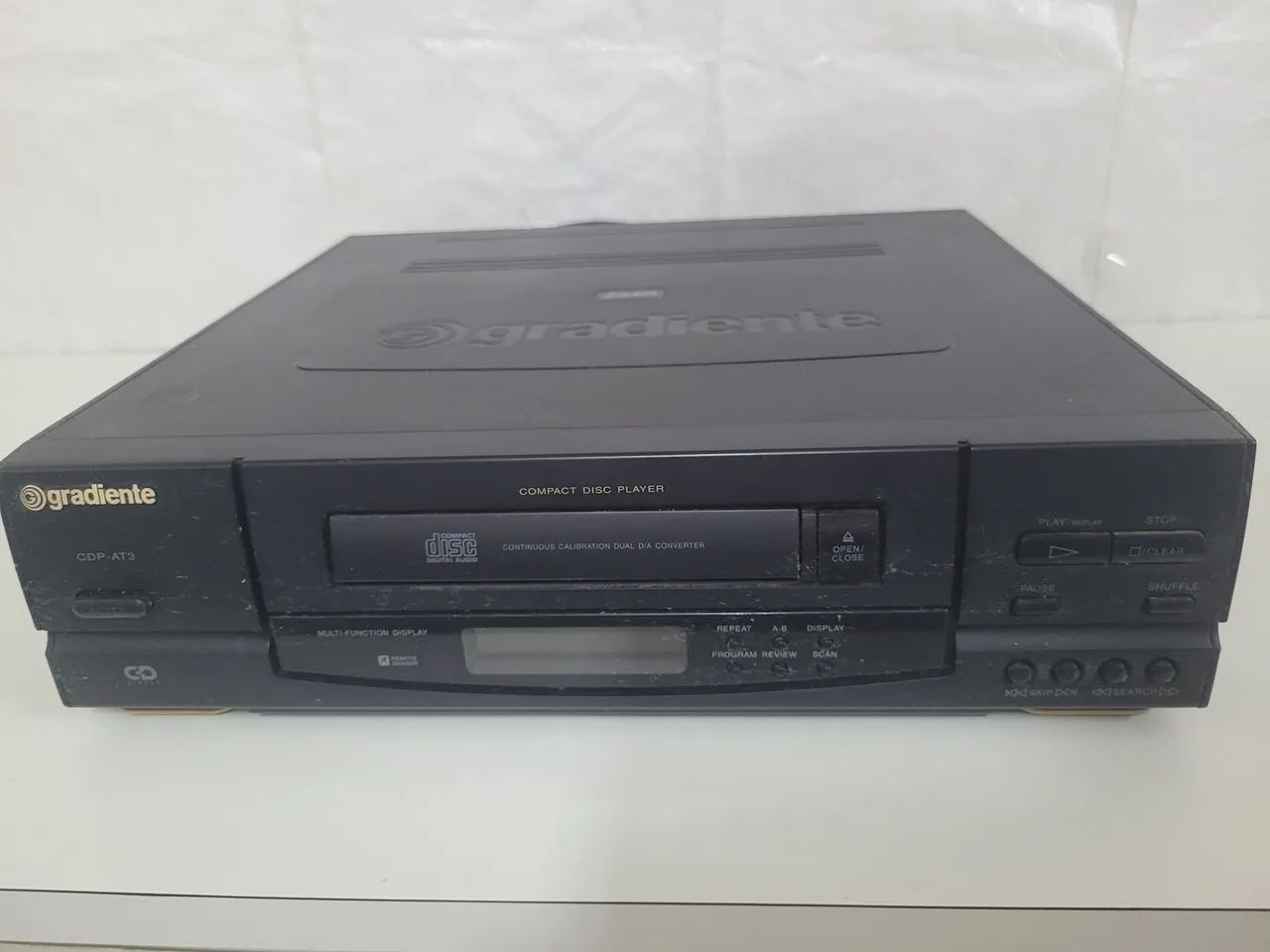 Compact disc Gradiente cdp at3