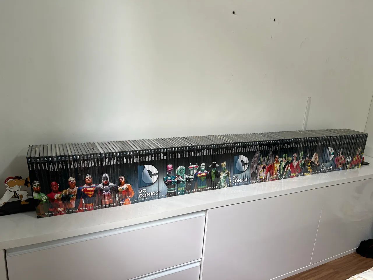 Coleção DC Comics Graphic Novels Eaglemoss completa Lacrada - Foto 3