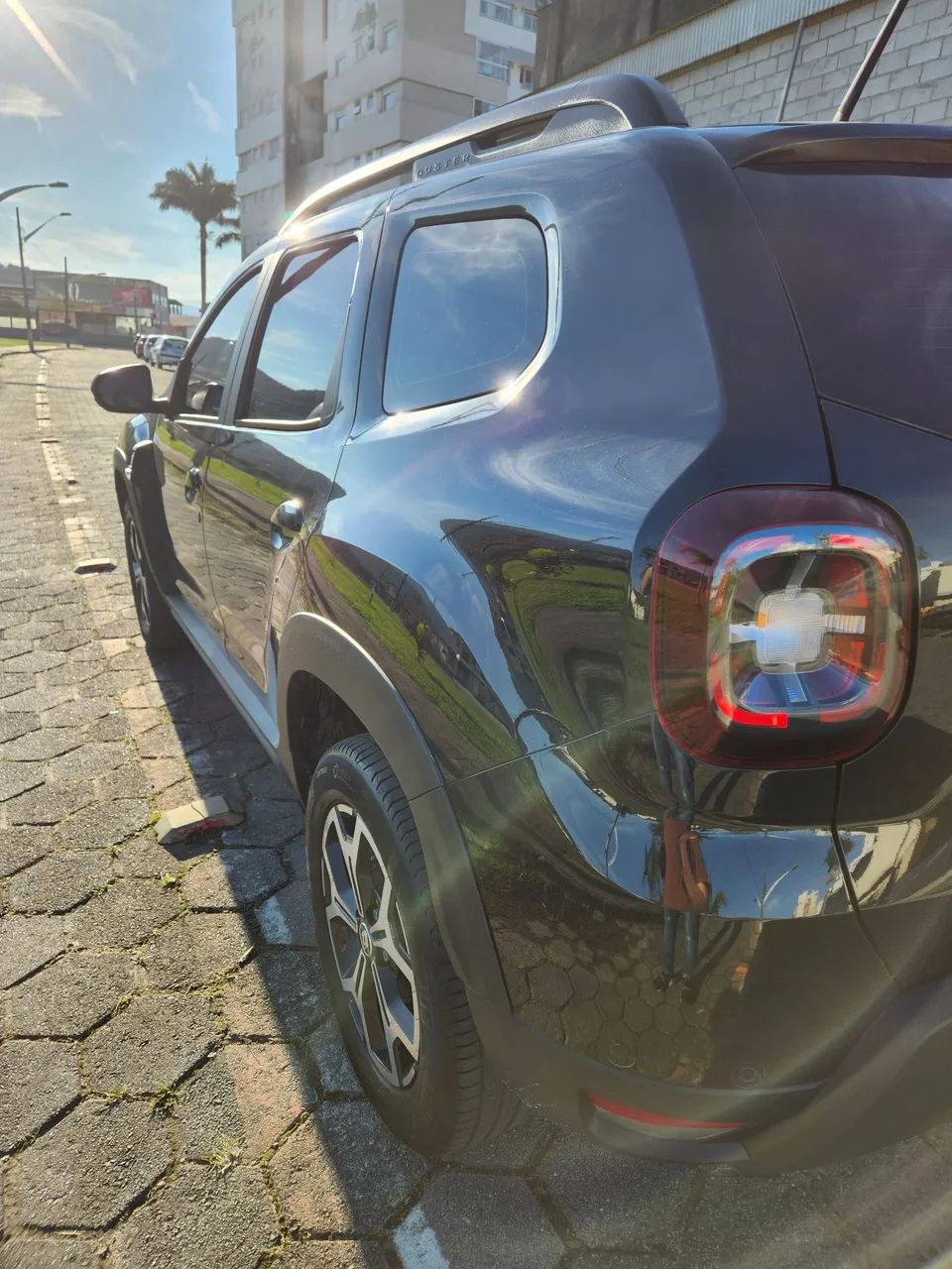 Renault Duster Iconic 1.3 TB 16V Flex Aut. 2023 - Foto 3