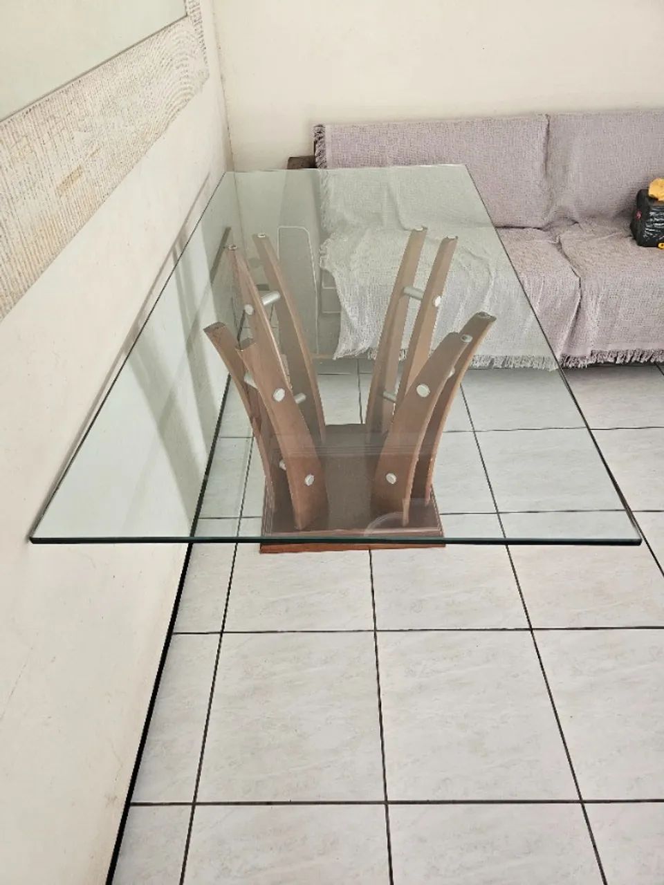 Mesa de Jantar Vidro 15mm e base de madeira 180x90 - Foto 4