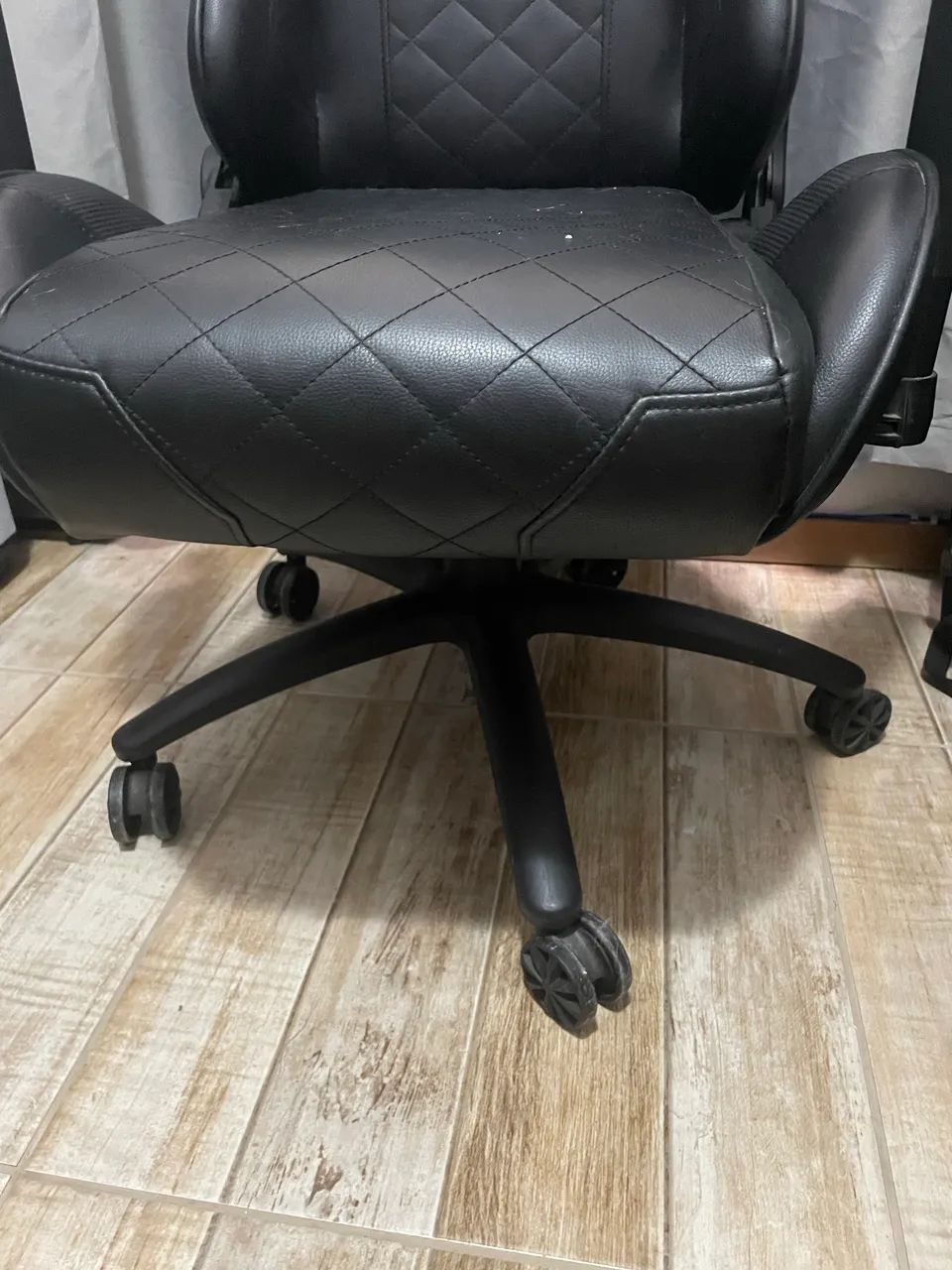 Cadeira gamer ThunderX3 - Foto 2