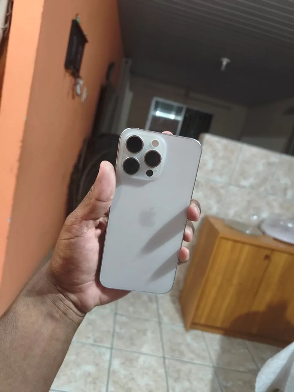 iPhone 15 pro max 256gb (85%) - Foto 4