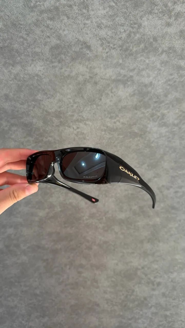 Oculos Oakley novo 