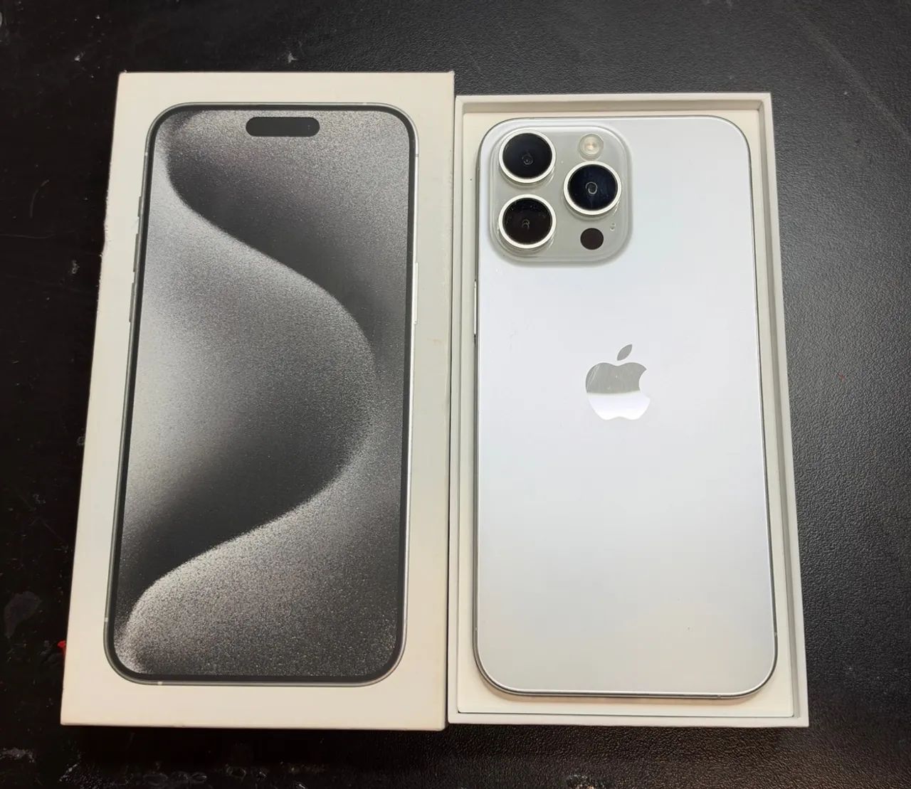 iPhone 15 Pro Max 512GB - Titânio Branco - Impecável 
