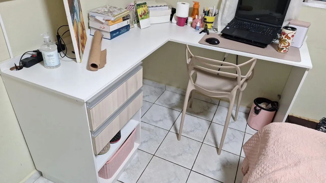 Mesa em L 