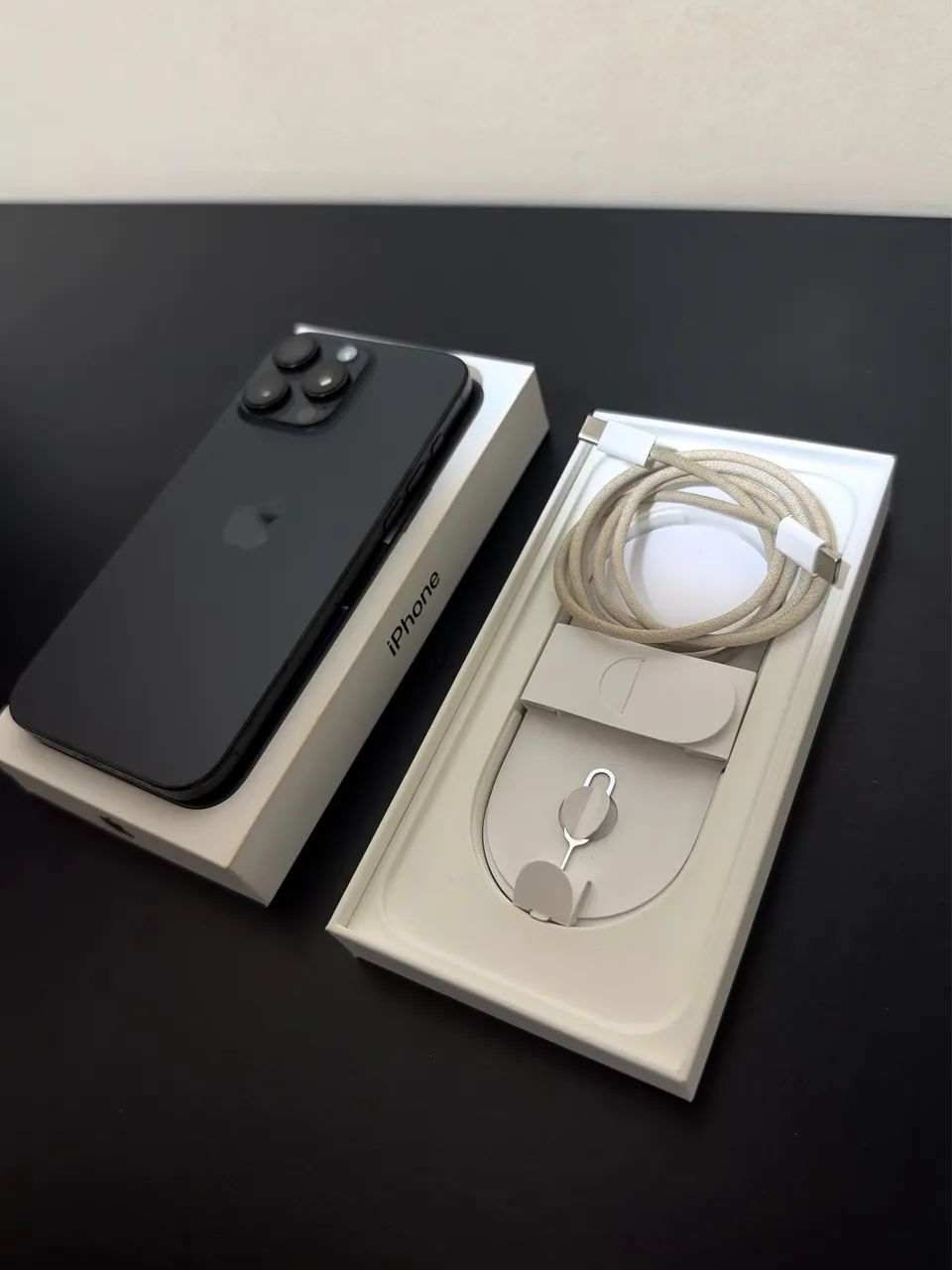 iPhone 16 Pro Max - 512gb  - Foto 4