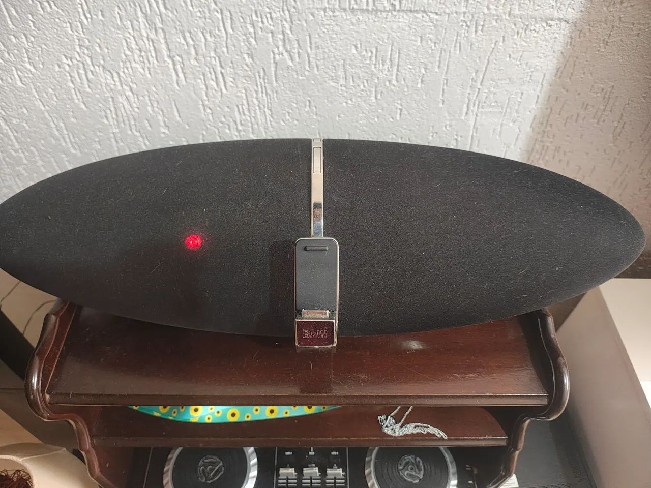 Vendo Bowers & Wilkins Zeppelin