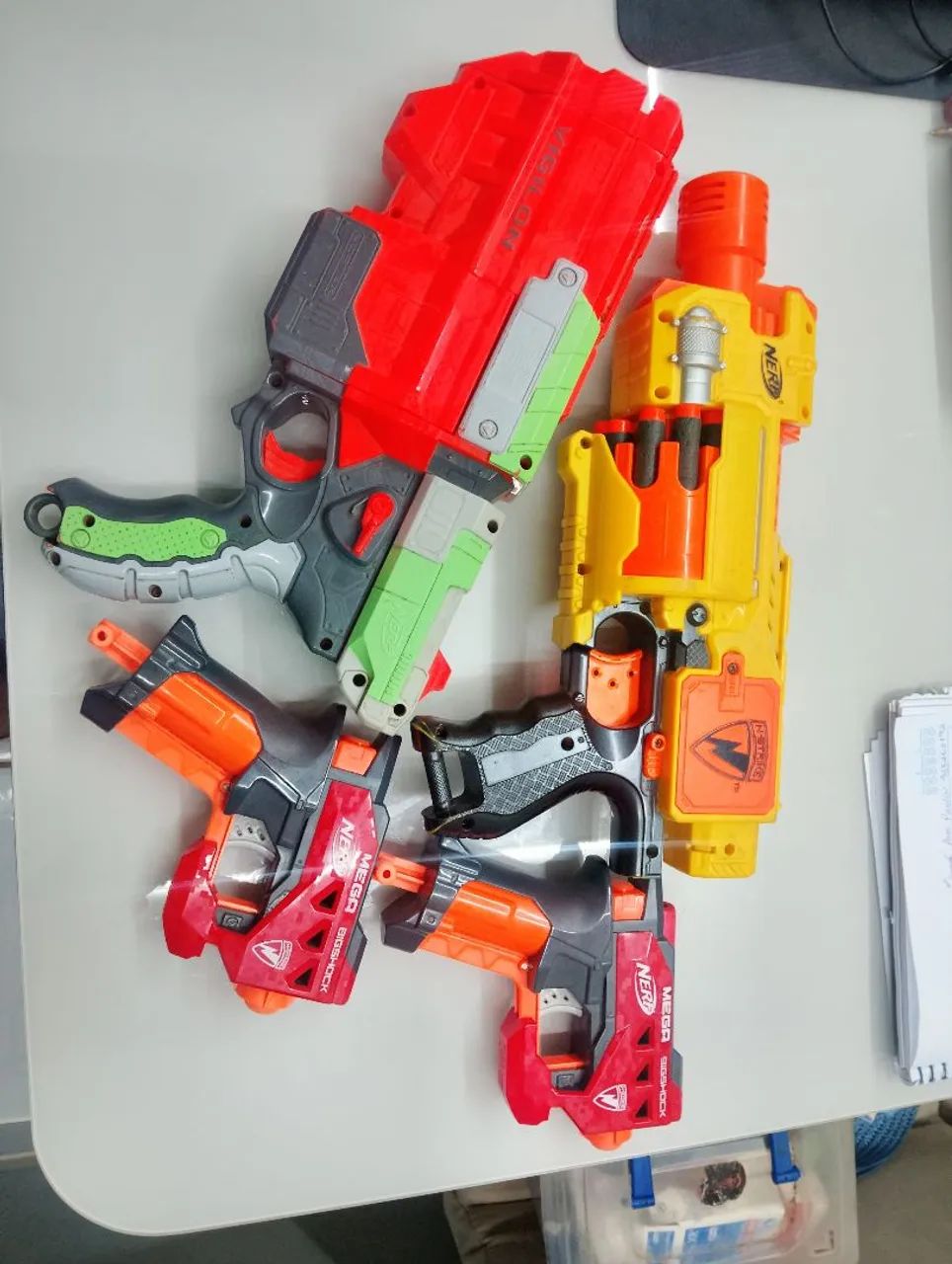 Lote de brinquedos Nerf