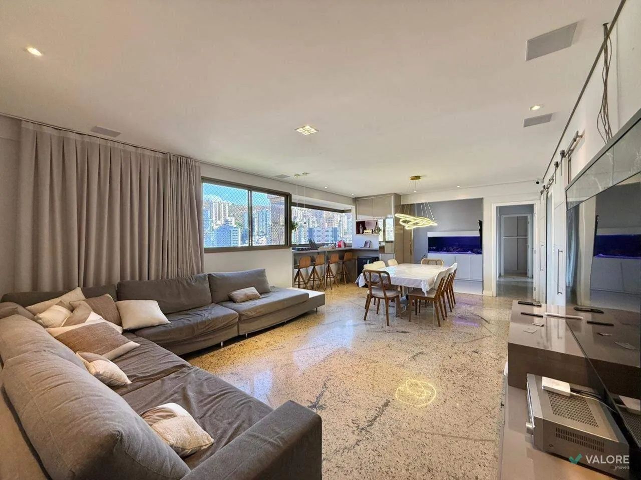 Apartamento de 4 quartos, à venda, no Sion