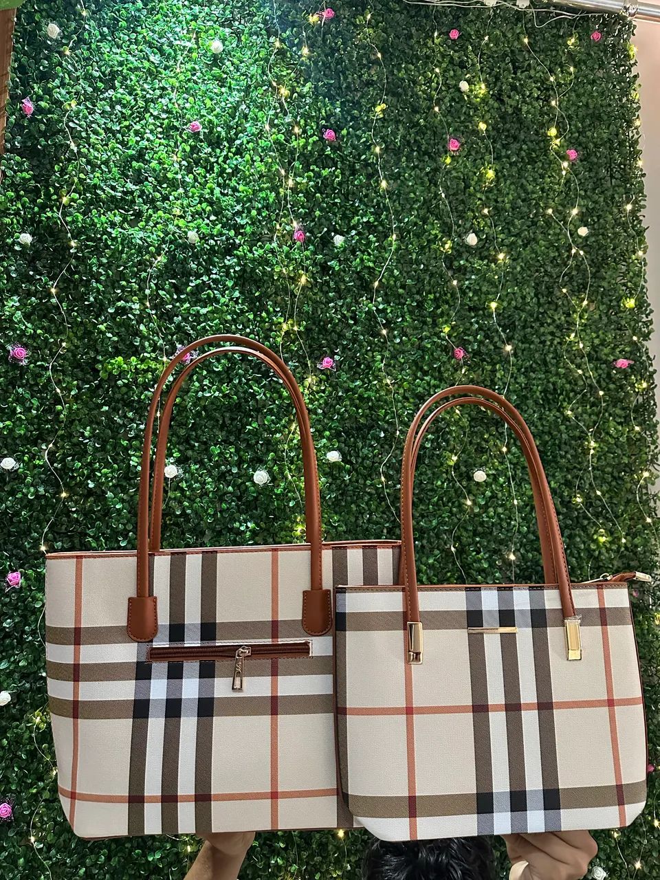 Vendo conjunto de bolsas NOVAS  - Foto 2