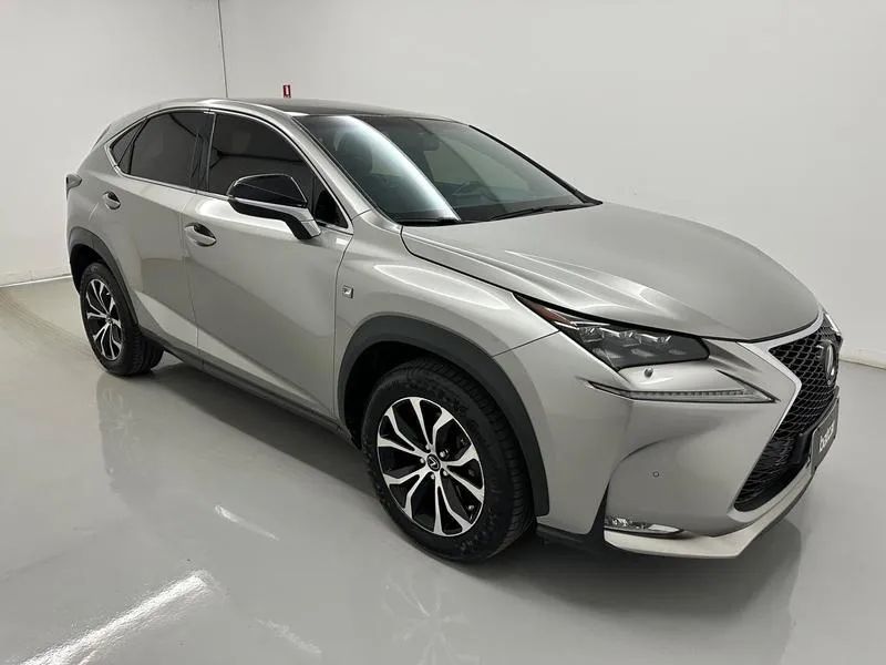Lexus NX-200t