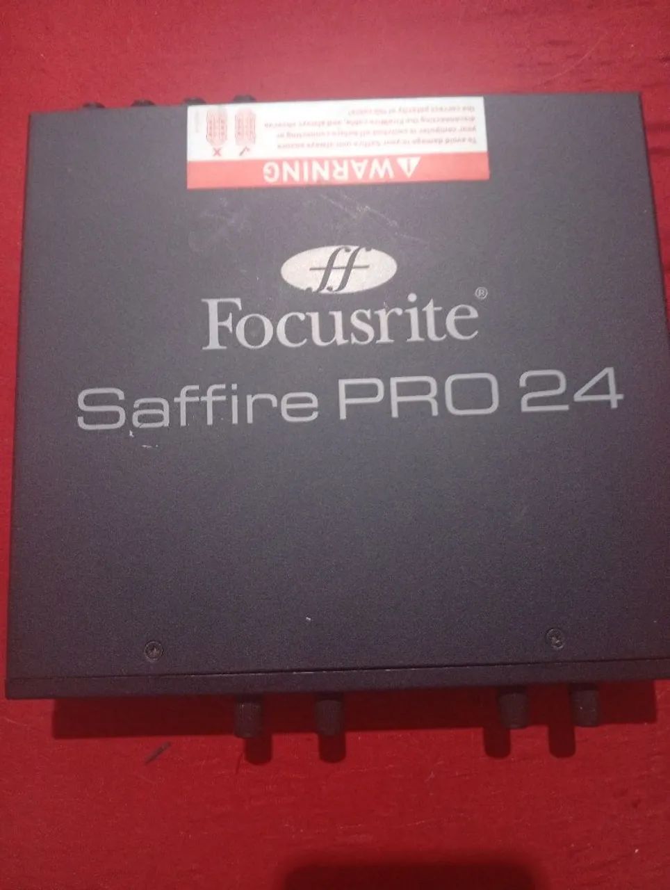 Interface de áudio Focusrite Saffire Pro 24