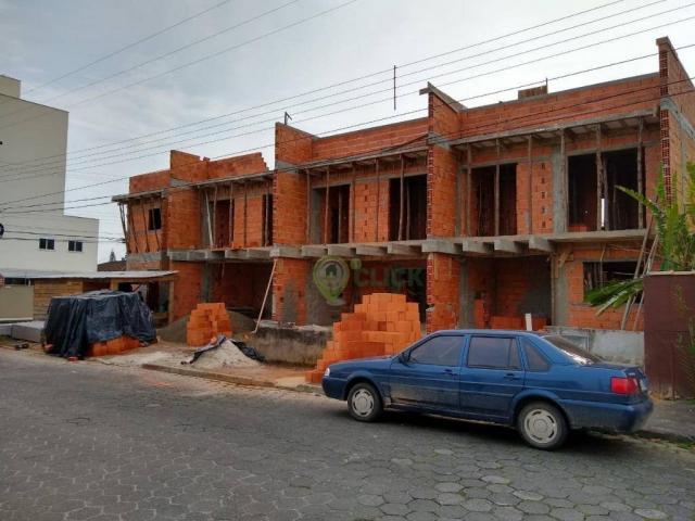 Geminado com 3 dormitórios à venda, Costa e Silva, Joinville.