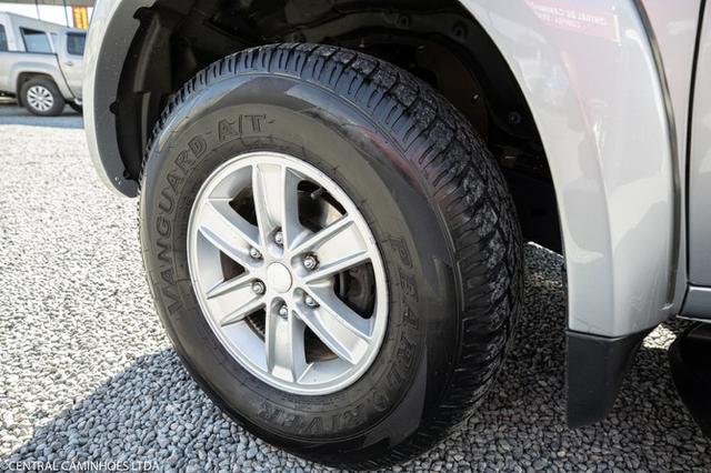 Mitsubishi L200 Hpe Automática - Foto 17