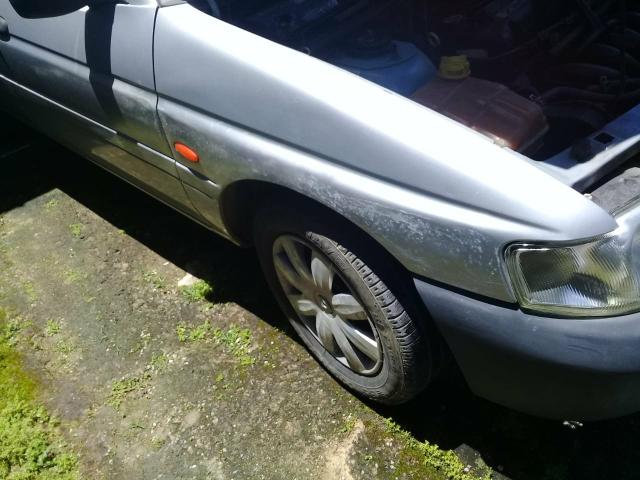 Escort Zetec 2001 motor Rocam 1.6 8v, troco por carro aberto - Foto 2