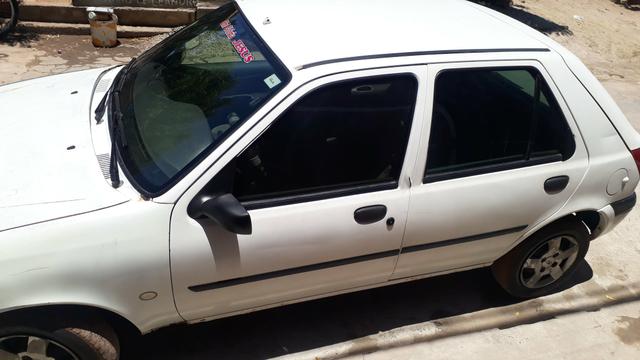 Carro Ford fiesta 2001 - Foto 5