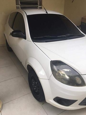 Vendo FORD KA 1.0 FLEX 2013/2013 (gratificação de 3% para vendedores)