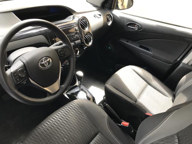 Toyota Etios Sedan XS 1.5 automático único dono! - Foto 3