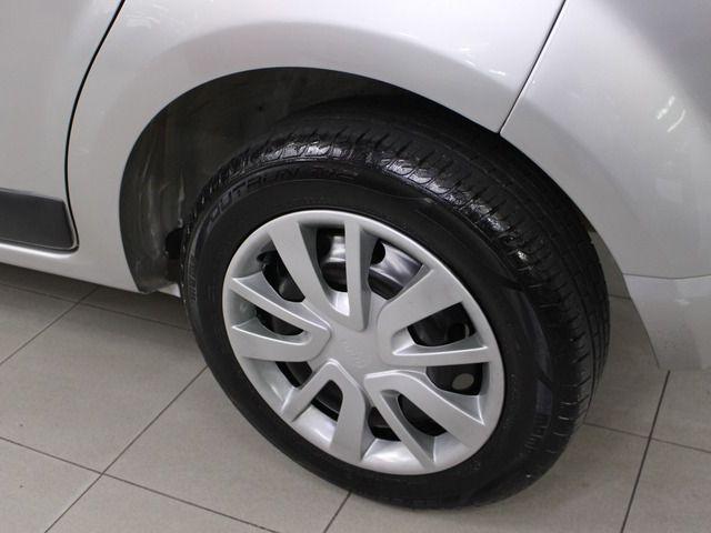 SANDERO Expression Hi-Flex 1.6 8V 5p - Foto 9