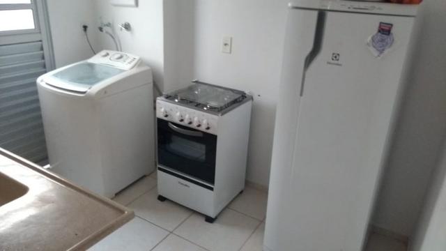 Divido ap mobilhado pra moça - Foto 2