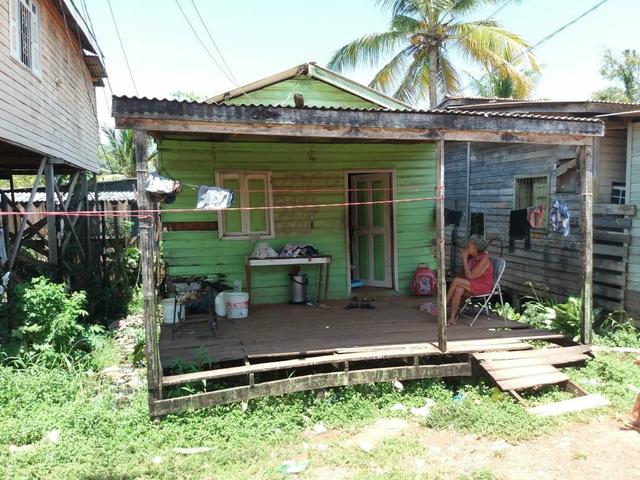 Vendo casa no Araxá 20mil na rua Equatorial - Foto 7