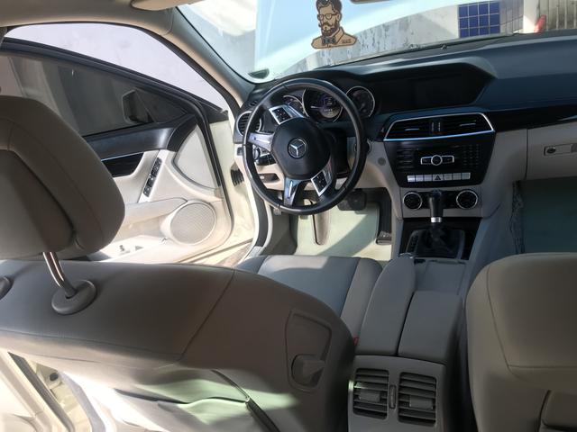 Mercedes c180 extra ótimo preço estado de nova - Foto 12