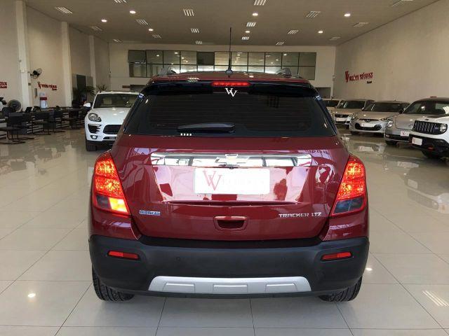 TRACKER LTZ 1.8 16V Flex 4x2 Aut. - Foto 9