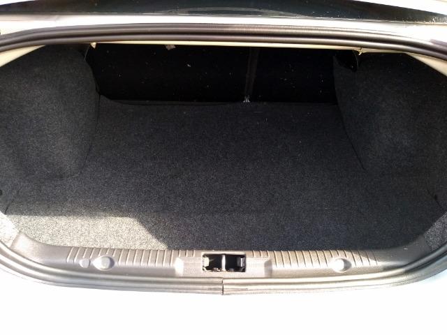 Fiesta Sedan 1.0 Class Completo Impecável BX Km "Impecável" - Foto 9