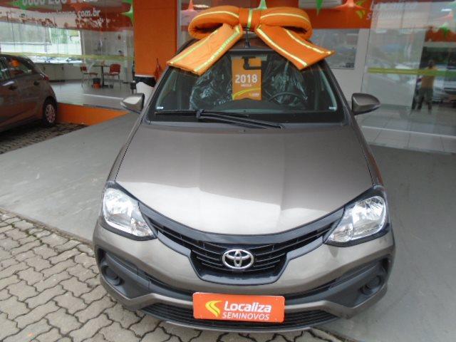 TOYOTA ETIOS 2017/2018 1.5 X SEDAN 16V FLEX 4P AUTOMÁTICO