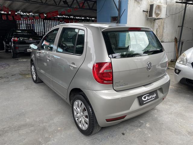 Volkswagen Fox 2012 1.6 completo de tudo - Foto 6