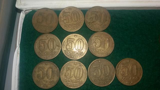 Cédulas e moedas