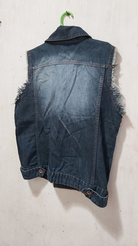 COLETE JEANS/ semi Novo - Foto 4