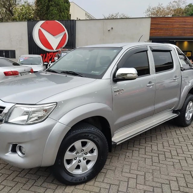 TOYOTA HILUX BR 2.7 SRV 4X2 CD 16V FLEX 4P