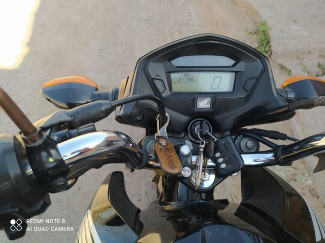 FAN 125 ESD COMPLETA CARBURADA EM DIAS